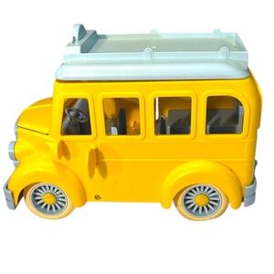 Vintage 1986 Calico Critters School Bus, aka the Maple Town/Sylvania Families…